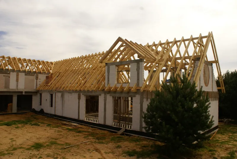 dach położony Łupkiem przez firmę Raf-dach